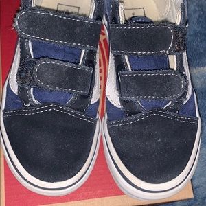Toddlers vans
